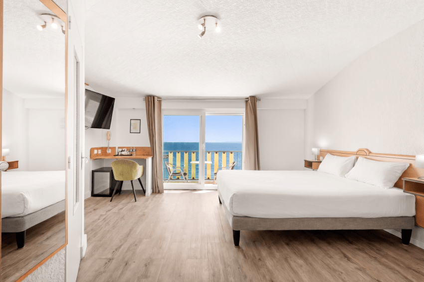 Superior room with balcony